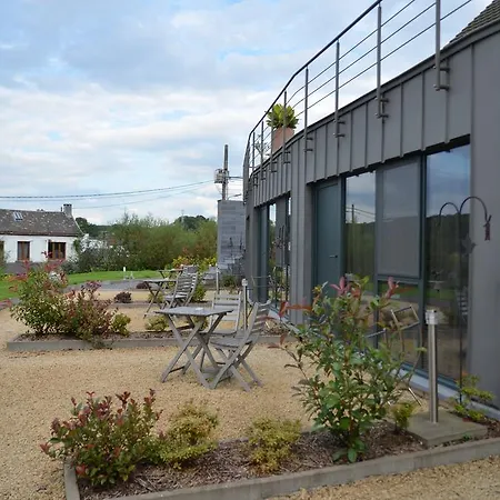 Le Bouchat-oreille Couette-café 4*