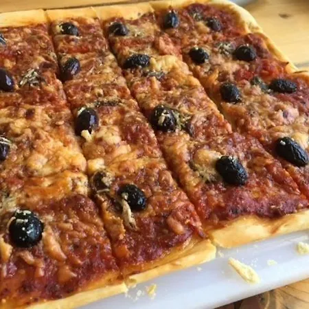 Le Bouchat-oreille Bed & Breakfast 4*