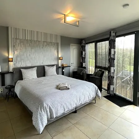 Bed & Breakfast Le Bouchat-oreille Spontin