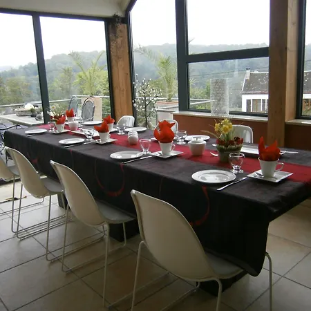 Le Bouchat-oreille Bed & Breakfast