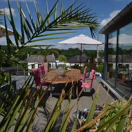 Le Bouchat-oreille Bed & Breakfast 4*