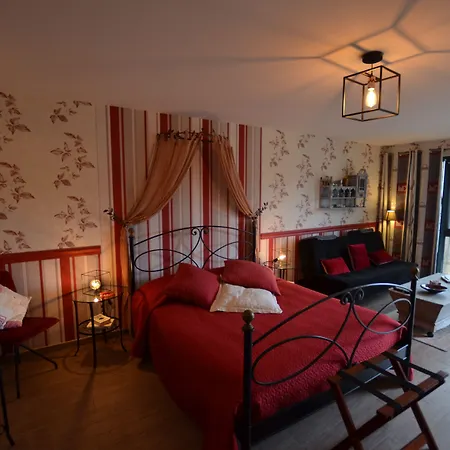 Le Bouchat-oreille Bed & Breakfast