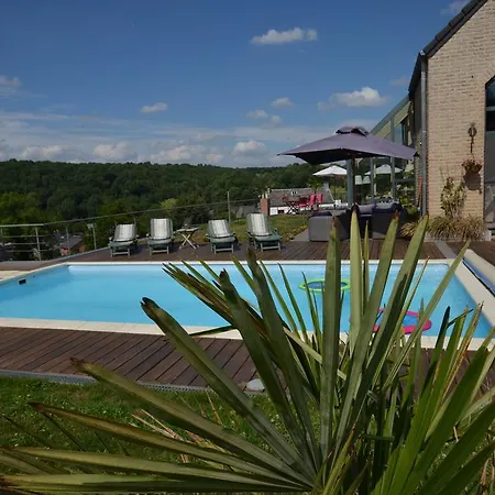 Bed & Breakfast Le Bouchat-oreille 4*